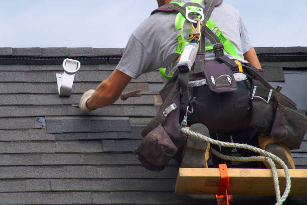 Best Local Roofing Companies  in Moosic, PA
